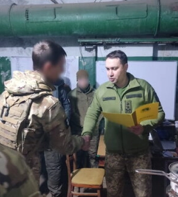 Буданов посетил позиции Сил обороны в Бахмуте: определил задачи и наградил воинов. ФОТО