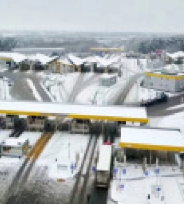 У Босфорі стабільно в черзі до сотні суден &quot;зернової ініціативи&quot;: Мінінфраструктури каже про затягування інспекцій росією