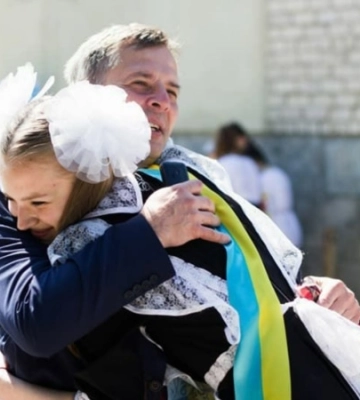 Загинув, захищаючи Бахмут. Історія 58-річного директора «школи з вікнами на війну» з Попасної