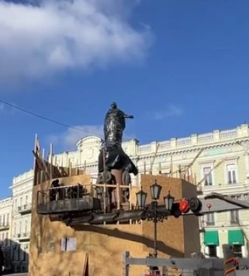 Памятник Екатерине II после демонтажа будет передан в музей