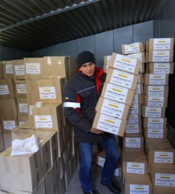 Працівники запорізьких промислових підприємств отримали продуктові та гігієнічні набори