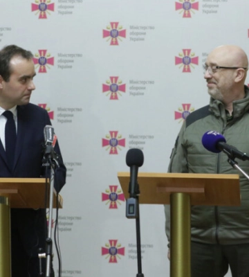 Україна домовилися з Францією про продовження поставок ППО