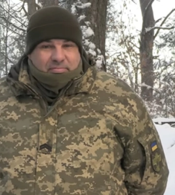 «Якщо війна, то це не означає, що лише в окопі сидіти»,  – боєць Манюня з Волинської тероборони
