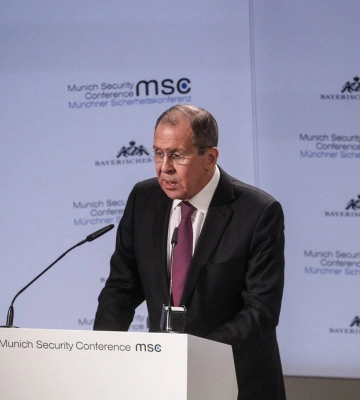 Россия не будет ни с кем разговаривать на основе “формулы мира” Зеленского — Лавров
