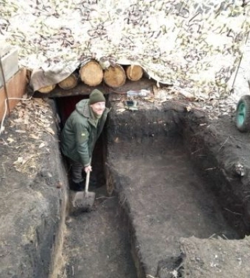 Запорізькі захисники розширюють оборонні рубежі - фото