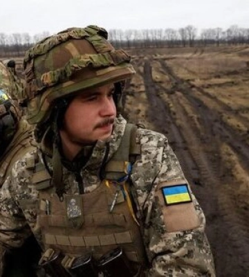 Вокруг Бахмута ВСУ ежедневно сдерживают до 20 атак россиян, - Генштаб