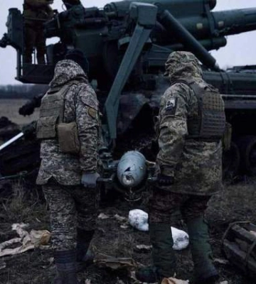 Біля Кремінної запеклі бої, росіяни кидають величезні сили, – Гайдай