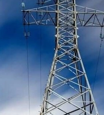 Дніпровська міська влада повідомляє: 80% міста з теплом, насосно-фільтрувальні станції працюють