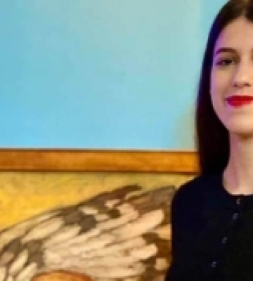 Лучанка Уляна Благовірна отримала спецвідзнаку від Луцької літературної резиденції