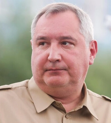 Поранено &quot;главу уряду ДНР&quot;, який відзначав день народження Рогозіна в кафе на околиці Донецька