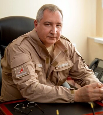 Российский политик Дмитрий Рогозин ранен в результате обстрела ресторана в Донецке