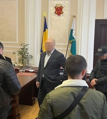 Мэру Полтавы вручили уведомление о подозрении