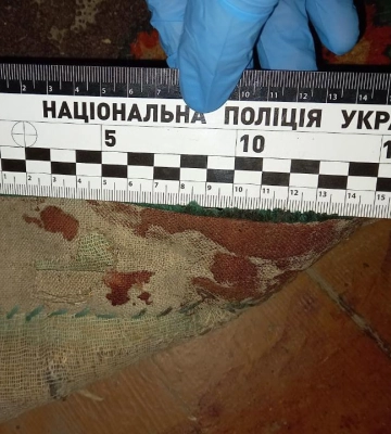 У Рівненському районі 42-річний чоловік поліном забив сусіда