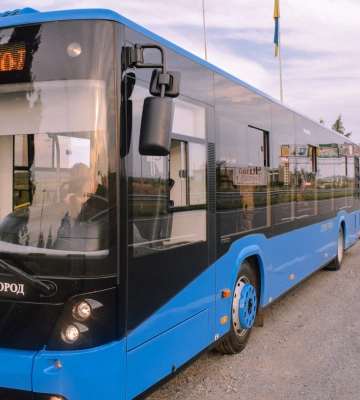 Оприлюднено графіки руху міських автобусів в Ужгороді на новорічно-різдвяні свята