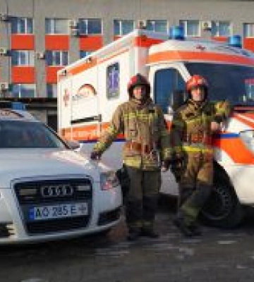 Німецький журналіст  подарував рятувальникам другу машину
