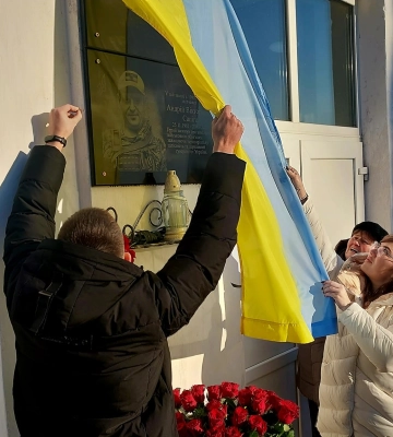 Герої не вмирають: у громаді на Волині встановили меморіальні дошки загиблим бійцям