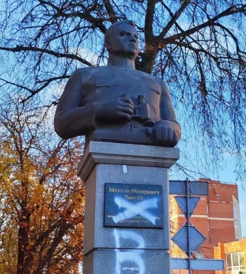 Заступник Мамая підтримав демонтаж пам&#039;ятників Зигіну, Пушкіну та Ватутіну
