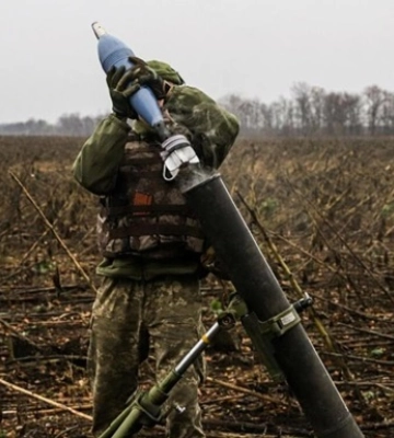 росіяни вивозять медичне обладнання та працівників з Донецької лікарні до Маріуполя (Відео)