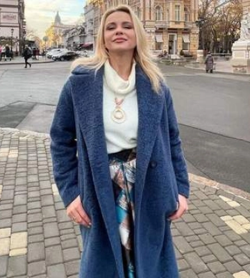 Звуки генераторів та напівпітьма: Лілія Ребрик зізналась в коханні передноворічній Одесі
