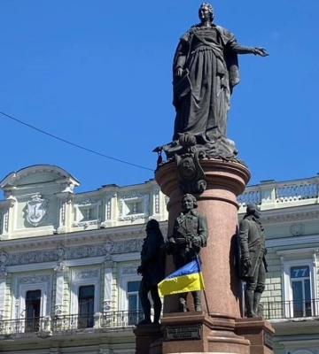 Пам&#039;ятник Катерині II в Одесі: з&#039;явилося архівне відео, як встановлювали