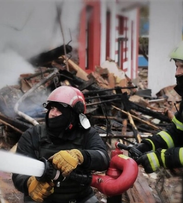 У Харкові під час пожежі врятували життя чоловікові