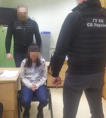 Колаборантка з Херсона, яку оголосили у розшук, сама прийшла &quot;з повинною&quot; до правоохоронців