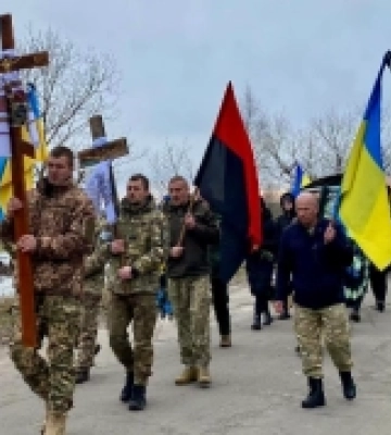 На Рівненщині попрощалися із загиблим воїном Петром Кравцем