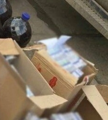 На Одещині затримали чоловіка, який &quot;купив для себе&quot; безакцизні цигарки та алкоголь на суму більше 100 тисяч гривень