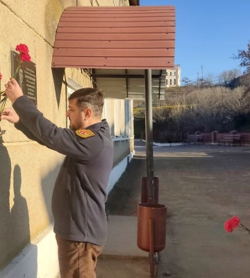 За оборону Чернігова від окупантів та мужність: родині загиблого воїна з Болградського району вручили державну нагороду