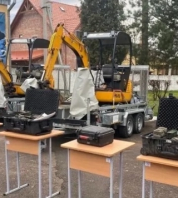 Естонія відправила в Україну техніку для розмінування на понад €330 тисяч