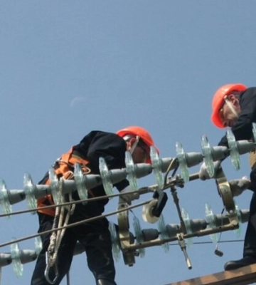 Київ з 30 грудня повертається до відключень світла за графіком