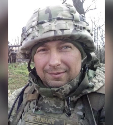 На передовій загинув військовий з Дніпропетровщини Андрій Алєксєєвець