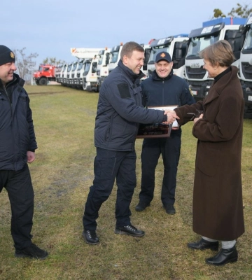 Рівненщина отримала 9 автомобілів швидкої допомоги