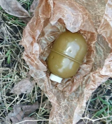 У Дніпрі у сміттєвому баку знайшли мішок з боєприпасами (ФОТО)