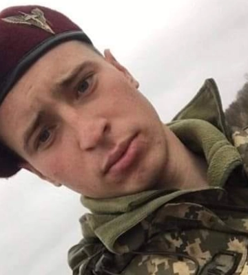Волинян закликають живим коридором зустріти загиблого Героя Романа Олійника
