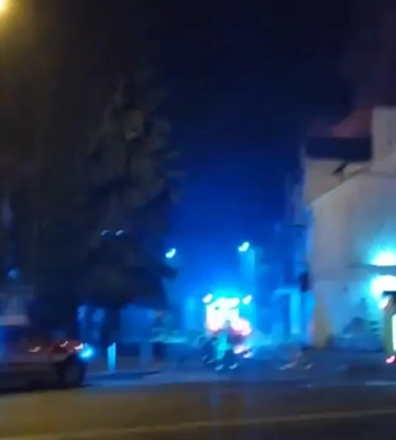 У Рівному поблизу органного залу спалахнув будинок (ВІДЕО)
