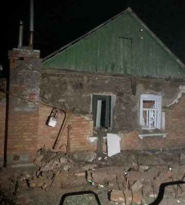 Ворог вночі тероризував Дніпропетровщину: багато руйнувань, поранена дитина