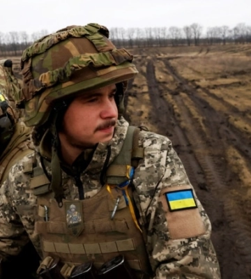 Не дивлячись на значні втрати, російські окупанти продовжують спроби наступальних дій на Бахмутському напрямку, - Генштаб