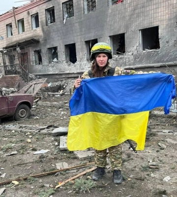 Російська ракета поцілила відділок поліції, зі знищеної будівлі вдалося врятувати найцінніше
