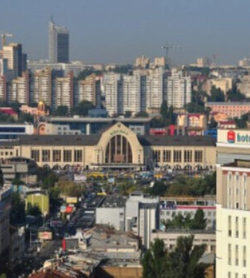 Вибухи лунають у Печерському, Солом’янському та Голосіївському районах Києва, є руйнування, - Кличко (оновлено)