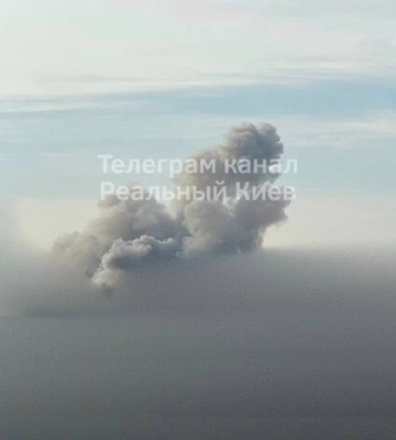 У Києві ракети влучили в готель та приватний будинок, є жертви