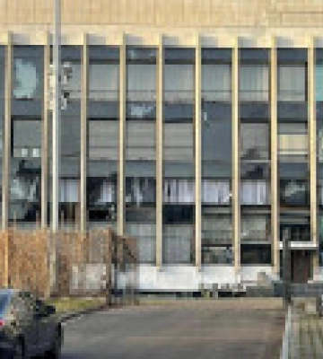Атака на Киев: обломки российской ракеты упали на стадион &quot;Темп&quot;