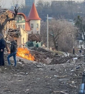 Последствия обстрела Протасового Яра в Киеве показали у Зеленского