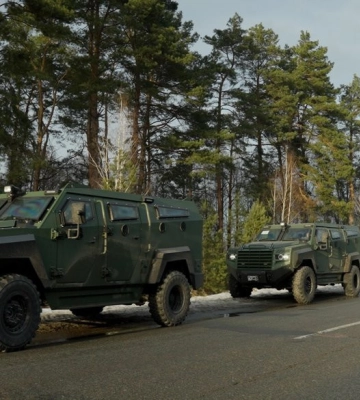 Українські прикордонники отримали броньовики Roshel від Канади (ФОТО)