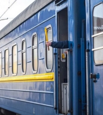 «Укрзалізниця» попередила про затримку руху двох поїздів