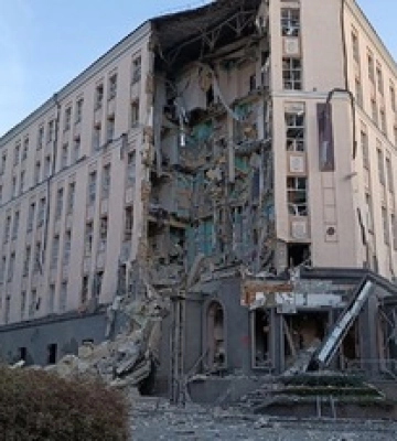 Ракетний удар Росії по Києву 31 грудня: фоторепортаж з місця подій