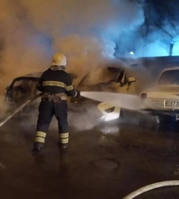 В Ужгороді спалили авто колишньої заступниці голови ОДА