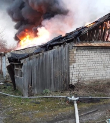 Окупанти били із мінометів та артилерії по Харківщині, сталися масштабні пожежі, - ОВА. ФОТОрепортаж