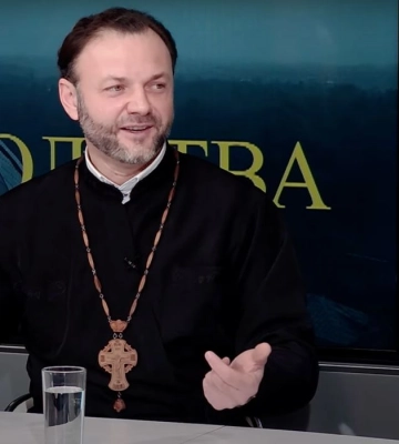 «Найкращий захист – любов». Луцький священник – про те, як під час війни говорити з дітьми