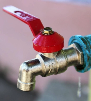 У Миколаєві зупинили роботу всі насосні станції водогону